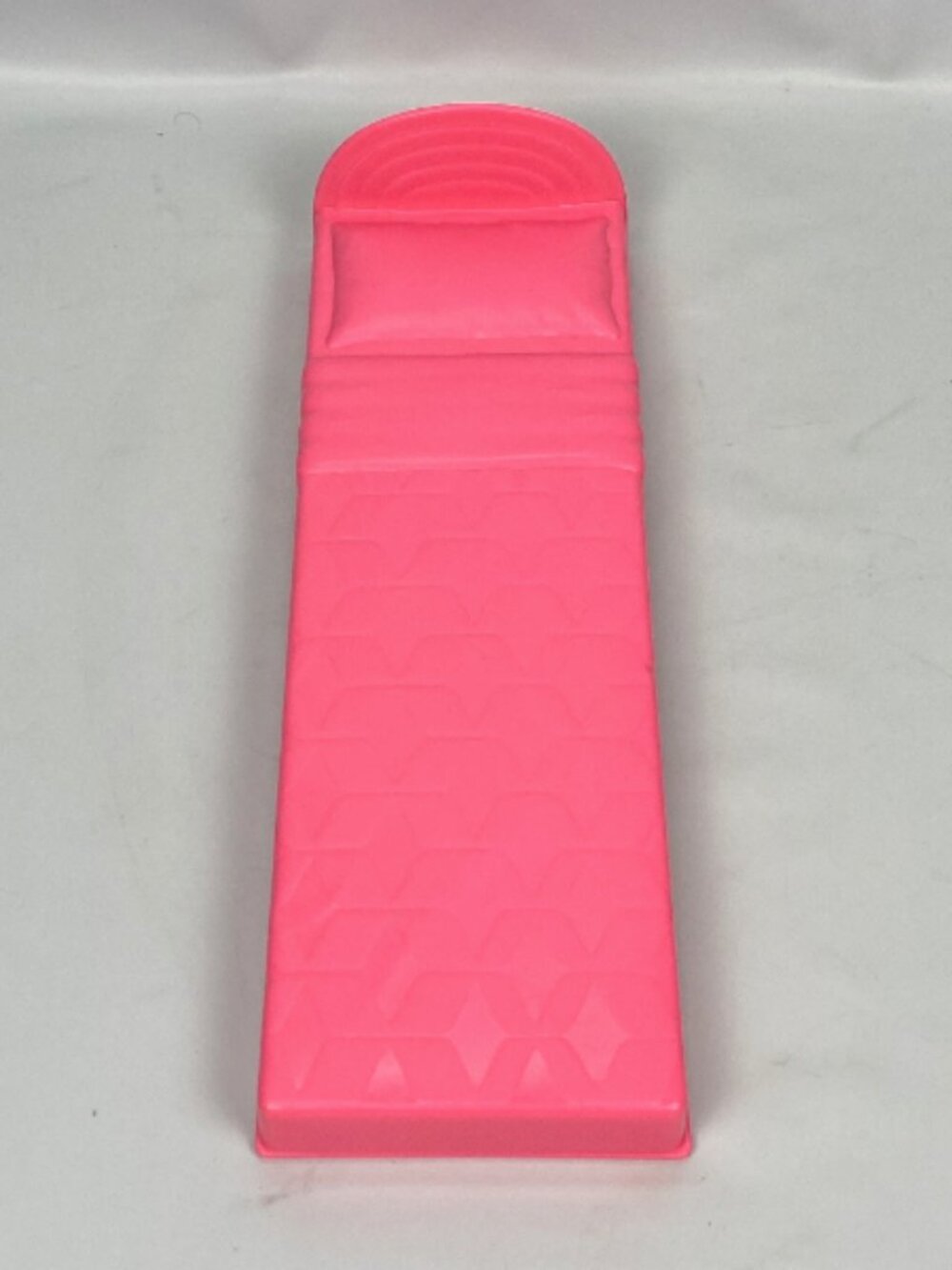 2023 Barbie Dreamhouse HXM10 Replacement Parts - Pink Extra Bed For 2nd Floor